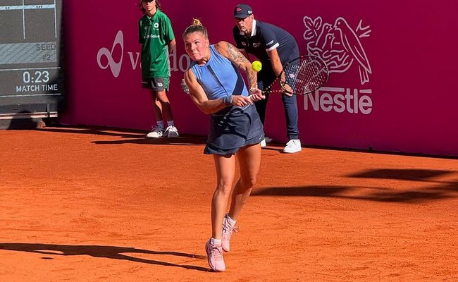 Анталія. Олійникова у трьох сетах виграла свій стартовий матч