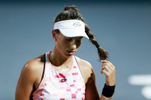 "Згадали моїх батьків і надіслали фотографію пістолета". Тенісистка з Італі - про погрози, які отримала перед матчем в Індіан-Веллс