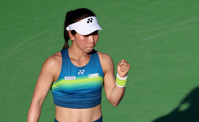 Індіан-Веллс. Сакацуме й Гібсон успішно дебютували в основі, Сенмез і Кирстя вийшли до другого кола