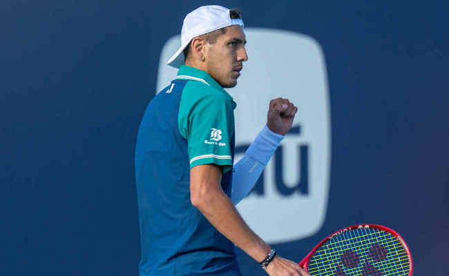 Майами. Табило одержал волевую победу в поединке против Рублёва, Чилич отыграл матчбол Накашимы на пути в третий круг