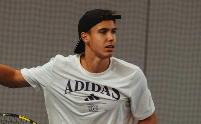 Первая ракетка Украины среди юниоров сменил свое гражданство и будет выступать под новым флагом