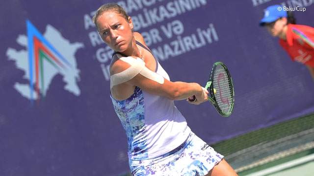 Голосуйте за Элину Свитолину и Катерину Бондаренко в модной битве июля (+фото)