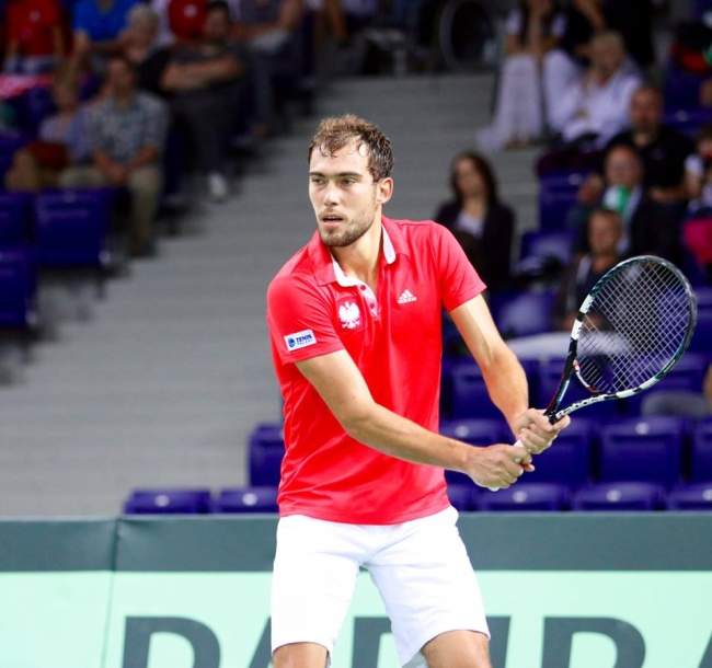 Кубок Дэвиса. Стаховский уступает Яновичу (+ФОТО)
