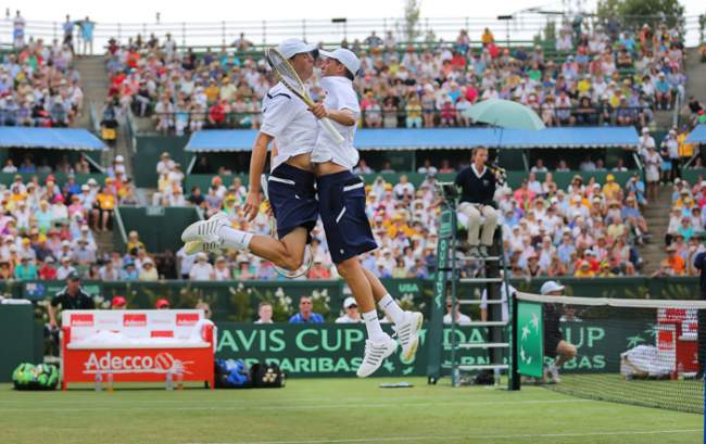 Кубок Дэвиса. Недовесов и Голубев обыграли Джоковича и Зимонича, Италия - в 1/4 финала (+фото и видео)