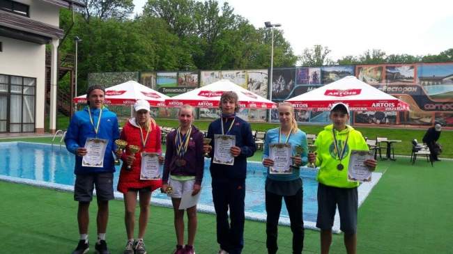 Юниоры. Гинка и Белинский - чемпионы Украины в возрасте до 14 лет