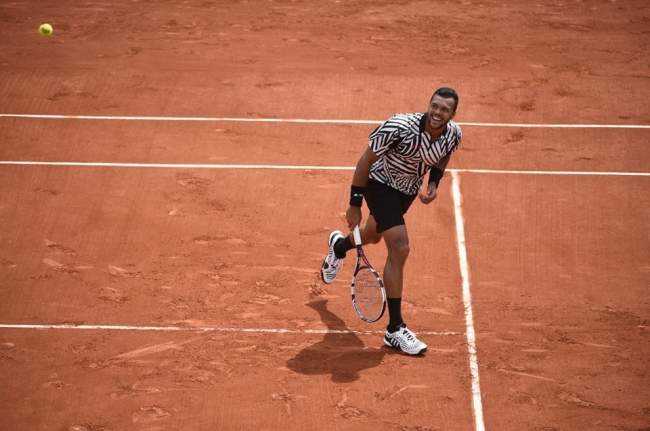 Джокович с усами и "зебры" на корте. "Kid's Day" на Ролан Гаррос (+фото и и видео)