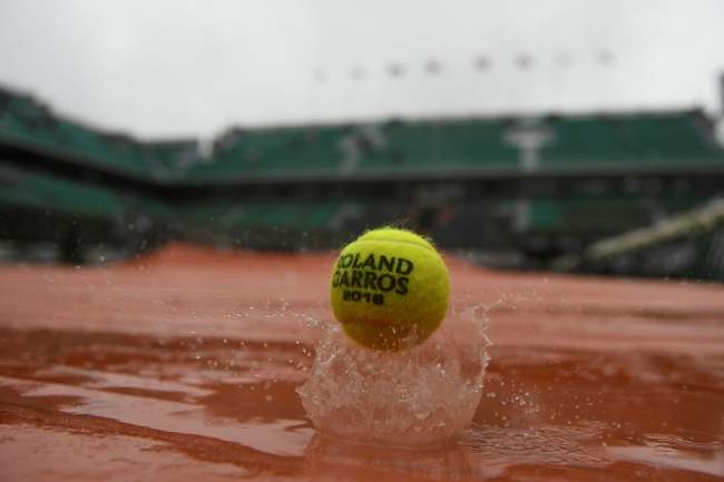 Плагиат Джоковича, "русская" Мугуруса, Серена утешает Младенович (+фото и видео)