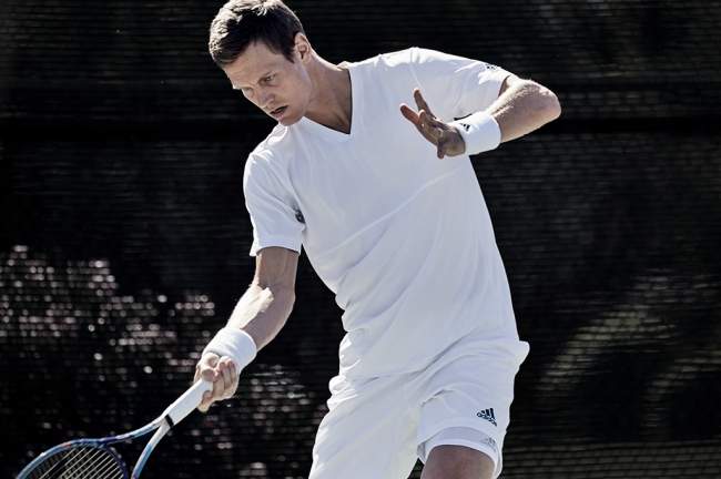 Все в белом: Джокович, Уильямс, Федерер, Кербер и другие в новой форме для Уимблдона (фото)