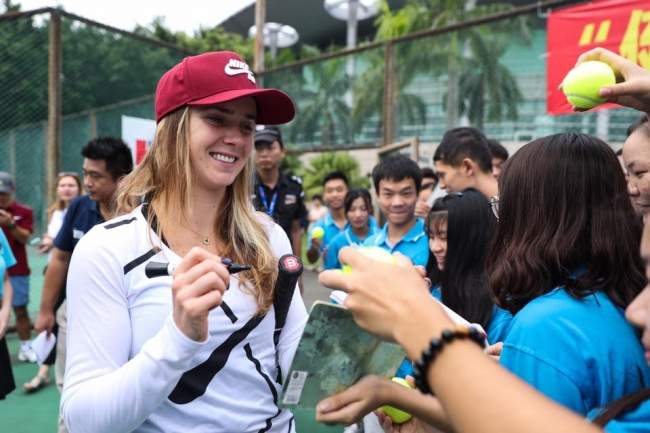 Элина Свитолина готовится к старту "WTA Elite Trophy" (ФОТО+ВИДЕО)