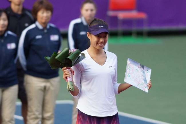 Чжан выигрывает 100-тысячник в Японии, Хаддад-Майя дарит wild card на Australian Open лучшей юниорке США (+фото, видео)