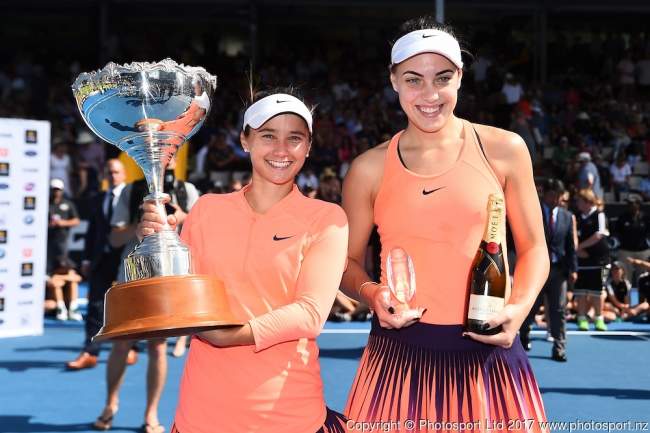 Окленд. Лорен Дэвис - первая чемпионка сезона (+видео)