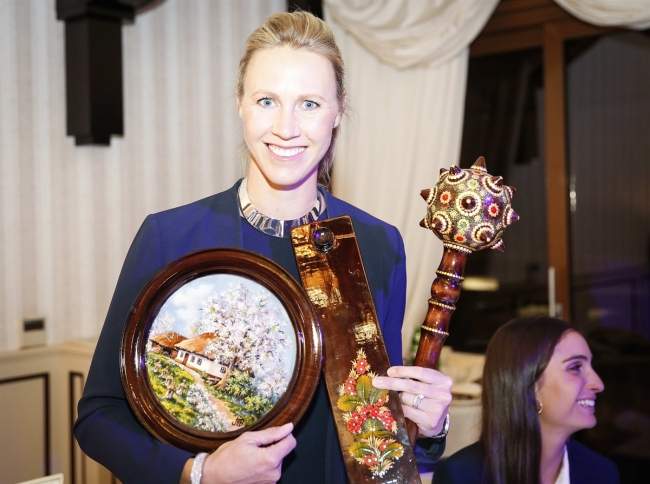 Сборная Украины на официальном ужине участниц матча в Кубке Федерации