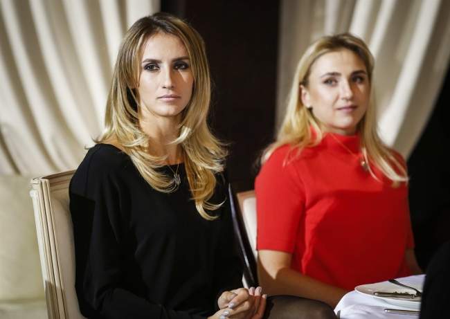 Сборная Украины на официальном ужине участниц матча в Кубке Федерации