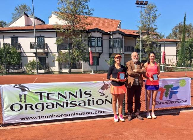 Первый титул для Аллертовой с 2014 года, Кужмова выигрывает первый травяной турнир в сезоне и другие чемпионки недели