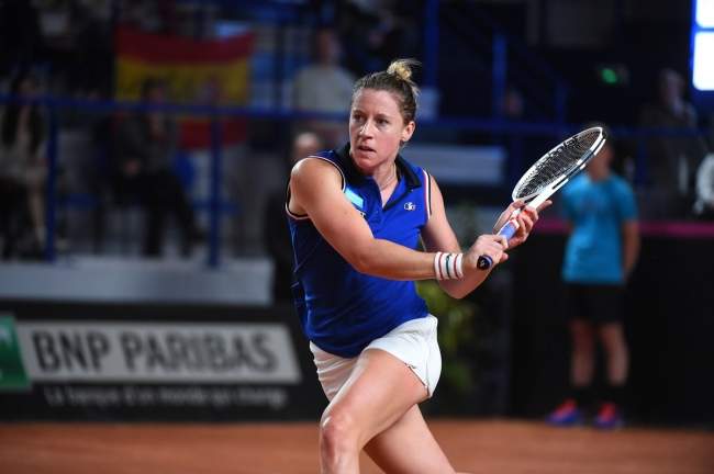 Кубок Федерации. Франция одной ногой в Мировой группе, Бертенс и Мертенс выравнивают шансы на победу своих сборных