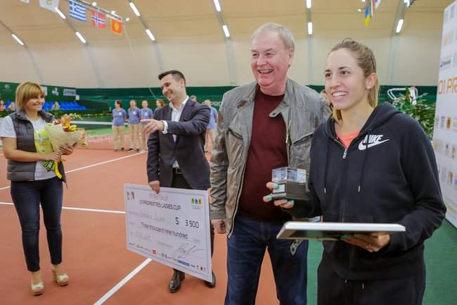 Первый титул с 2013 года для Рыбариковой, второй подряд для Бренгл, Раданович впервые побеждает на 25-тысячнике