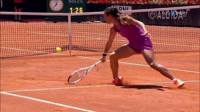 Рим. Волевая победа Гарсии, поражение Весниной, первый матч в сезоне на красном грунте для Уильямс