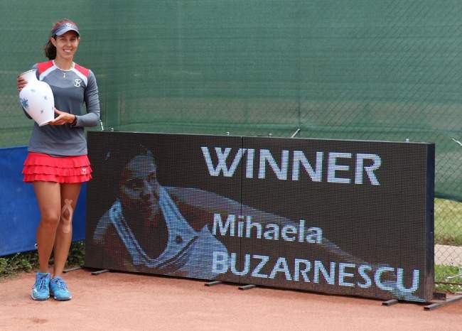 Дияс первенствует в Манчестере, Сегель побеждает в изнурительном финале в Барселоне, крупнейший титул Бузэрнеску