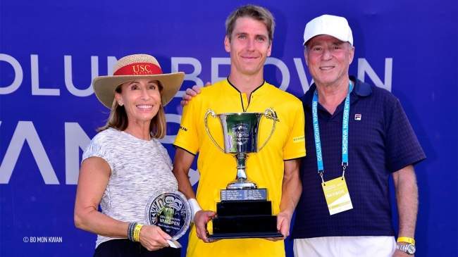 ATP Challenger Tour. Эстрелья Бургос побеждает дома, Штебе выиграл один из самых быстрых финалов сезона