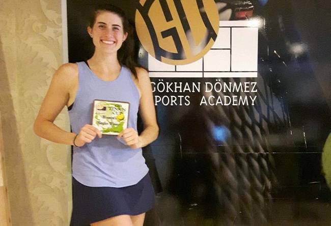 Бренгл выигрывает первый 100-тысячник в сезоне, возвращение экс-38-й ракетки мира в Анталье