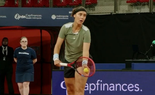 Руан. Калинина прервала серию поражений и вышла во второй круг