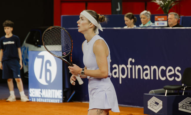 Руан. Свитолина победила Калинину в украинском противостоянии и вышла в четвертьфинал