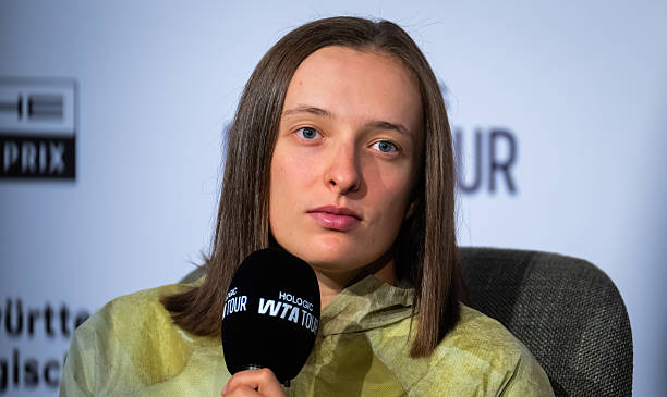 Ига Швёнтек - о шестом поражении от Остапенко: "Сегодня она допускала ошибки, и у меня были свои моменты. Я просто не воспользовалась ими"