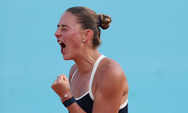 Мадрид. Костюк за два с половиной часа победила Кудерметову и впервые вышла в 1/8 финала