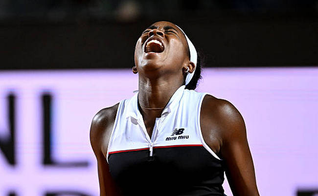 Рим. Гауфф за три с половиной часа одолела Чжэн Циньвэнь и на втором подряд турнире WTA 1000 вышла в финал