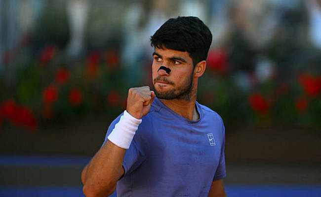 Рим. Алькарас в двух сетах обыграл Музетти и сыграет в решающем матче