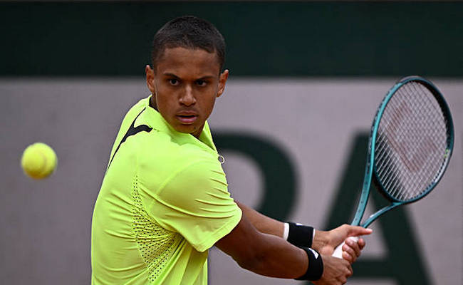 Ролан Гаррос. 23-летний канадец с украинскими корнями одержал дебютную победу в основной сетке