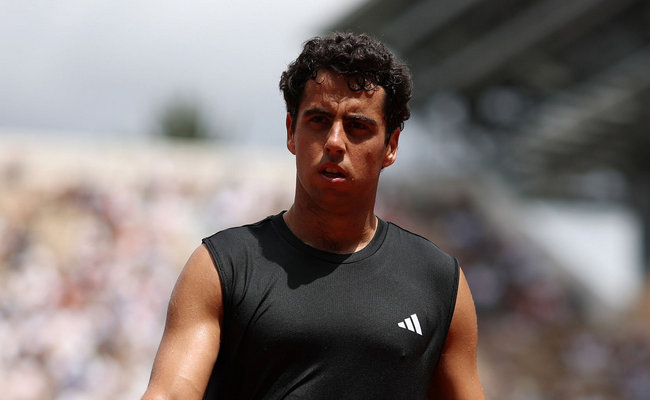 "Это настоящий цирк". Жауме Мунар раскритиковал соперника и французскую публику после поражения на Ролан Гаррос