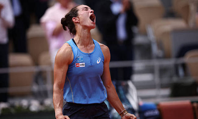 Ролан Гаррос. Буассон сенсационно победила третью ракетку мира Пегулу на пути в четвертьфинал