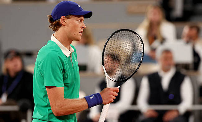 Ролан Гаррос. Синнер выиграл матч против "нейтрального" Рублёва и установил национальный рекорд