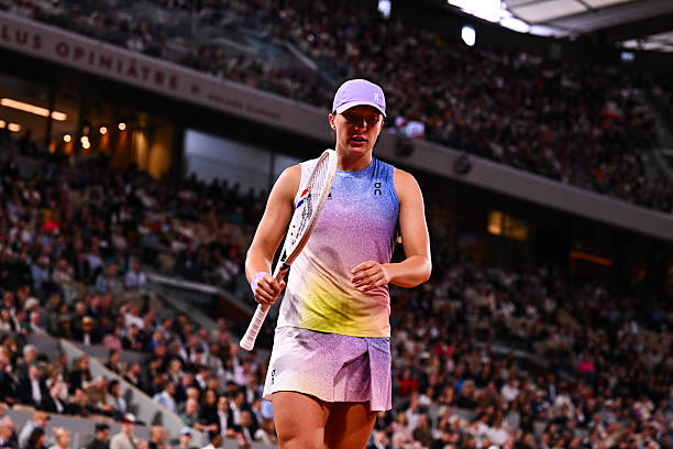 Ролан Гаррос. Швёнтек не смогла защитить титул, проиграв с "баранкой" Соболенко в полуфинале