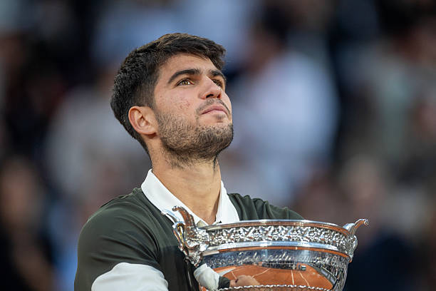"Описать словами то, что только что произошло, очень трудно". Карлос Алькарас - о своем невероятном камбэке в финале Ролан Гаррос