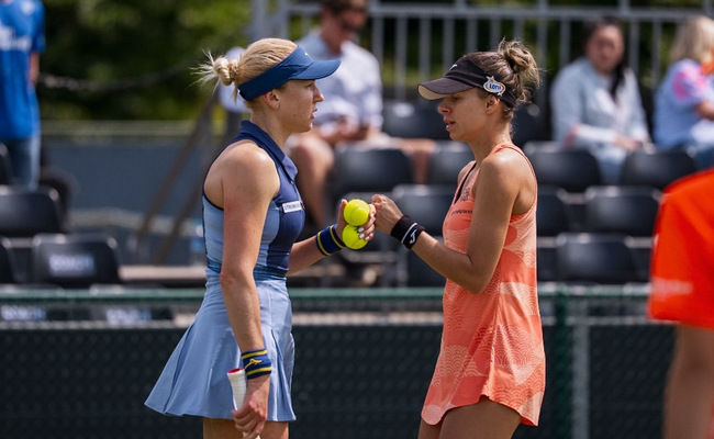 Хертогенбос. Киченок и Линетт проиграли третьим сеяным в четвертьфинале