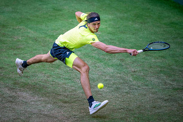 Галле. На турнире в Германии определились участники полуфинальных матчей: результаты игрового дня