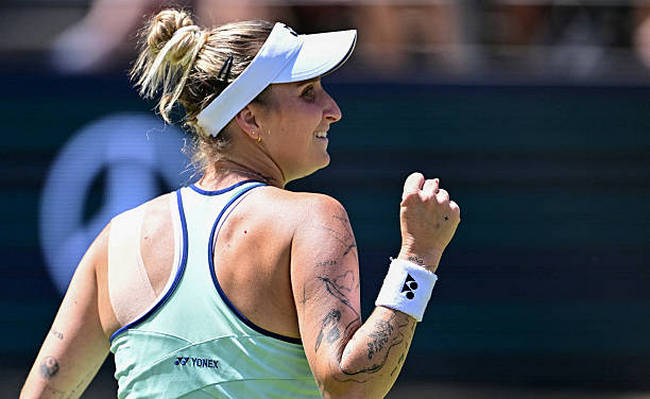 Берлин. Вондроушова обыграла лидера рейтинга Соболенко, Ван Синьюй впервые вышла в финал