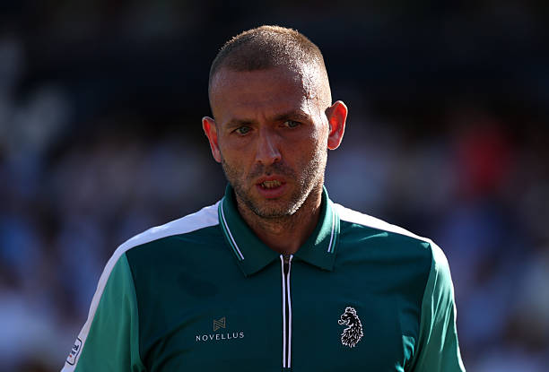 "Просто пожми руку сопернику и скажи: "молодец". Экс-первая ракетка Великобритании раскритиковал практику оправданий после поражений