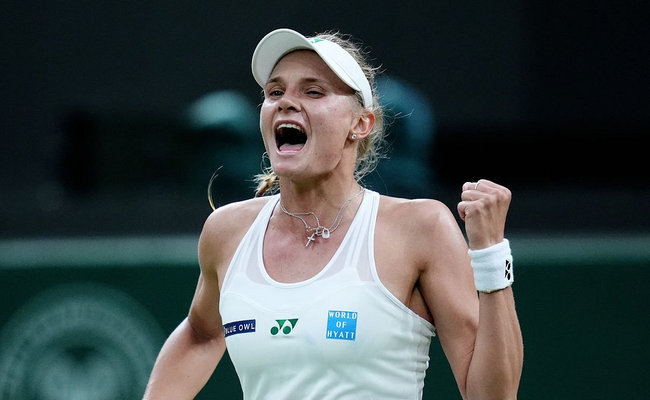 Уимблдон. Ястремская за 2,5 часа одолела "нейтральную" Захарову на пути в третий круг