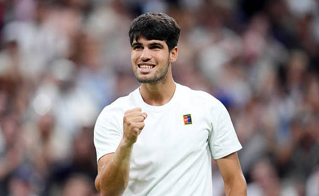 Уимблдон. Фритц продлил победную серию на траве, Алькарас вышел в четвертьфинал и сыграет против Норри