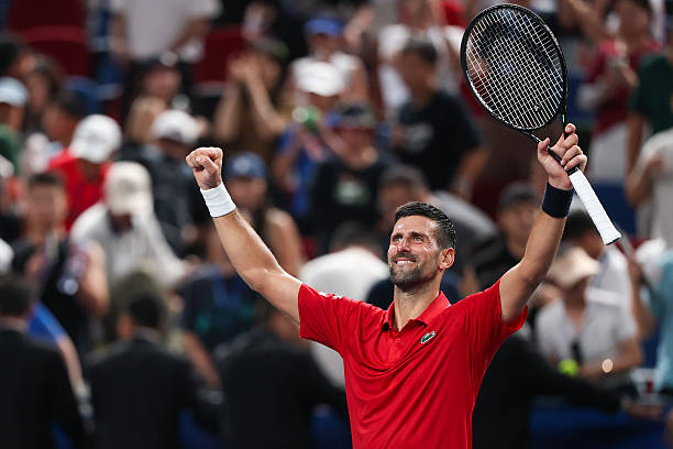 Шанхай. Джокович 80-й раз сыграет в полуфинале "Мастерса" и установил новый возрастной рекорд