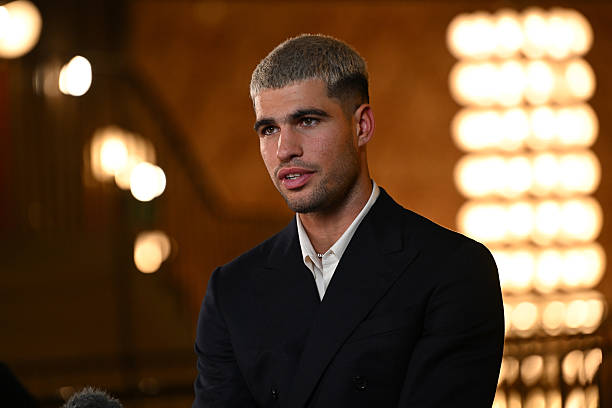 Карлос Алькарас: "Мы с Янником ведем красивую борьбу за звание лучшего, и если он завершит год на первом месте, то потому, что заслужил"