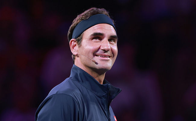 Роджера Федерера включили в Международный зал славы тенниса и подготовили поздравление-сюрприз