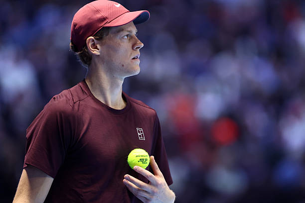 Янник Синнер начал предсезонный сбор в Дубае (ВИДЕО)