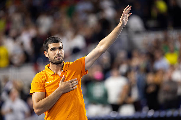 Карлос Алькарас достиг отметки в 50 недель на первой строчке рейтинга ATP раньше Синнера и всей "Большой тройки"