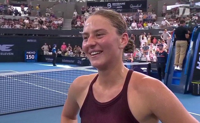 Марта Костюк - о разгроме Пегулы: "Не хотела попасть под солнце и тень на корте, поэтому подумала, что нужно закончить матч как можно быстрее"