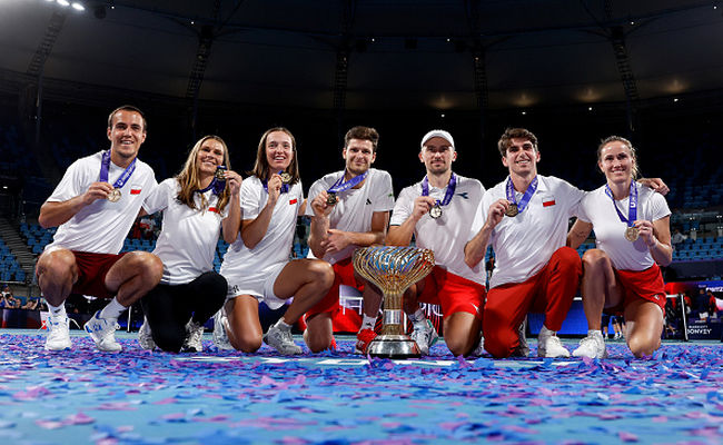 United Cup. Сборная Польши победила Швейцарию и стала новыми чемпионами соревнований