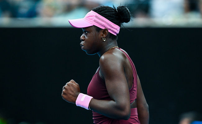 Аделаида. Мбоко победила действующую чемпионку Кис и сыграет против Биррелл в полуфинале